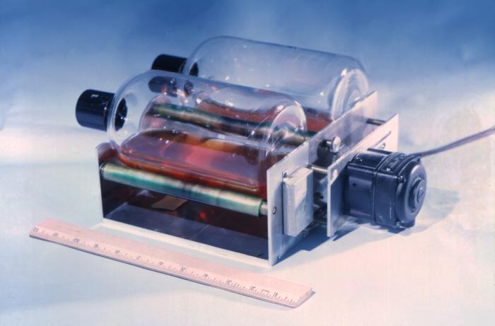 Cell Moving Machine Details - Public Health Image Library(PHIL)