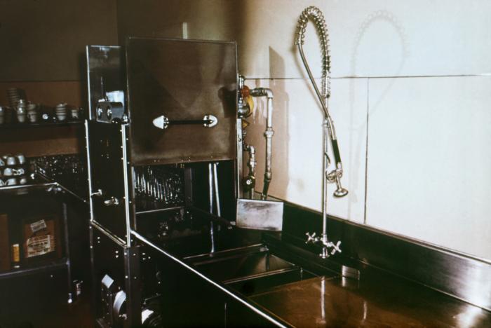 Fowler Rinse Details - Public Health Image Library(PHIL)